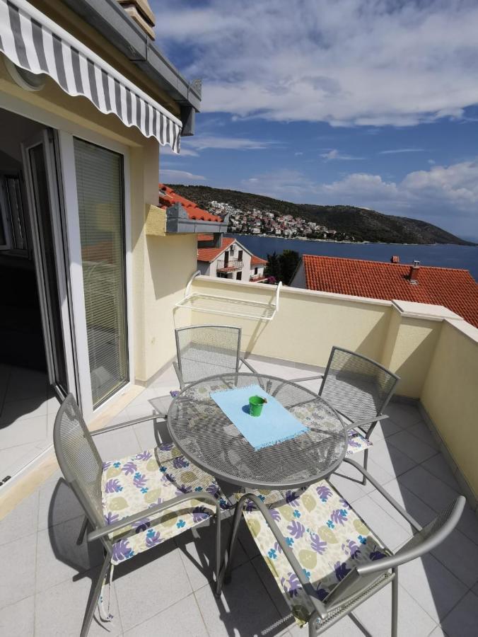 Apartments Vito Trogir Luaran gambar